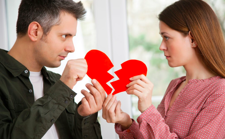 日照离婚如何申请财产保全冻结对方账户